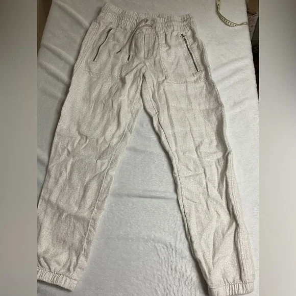 Athleta Gray Joggers with Elastic Waistband - Picture 3 of 14